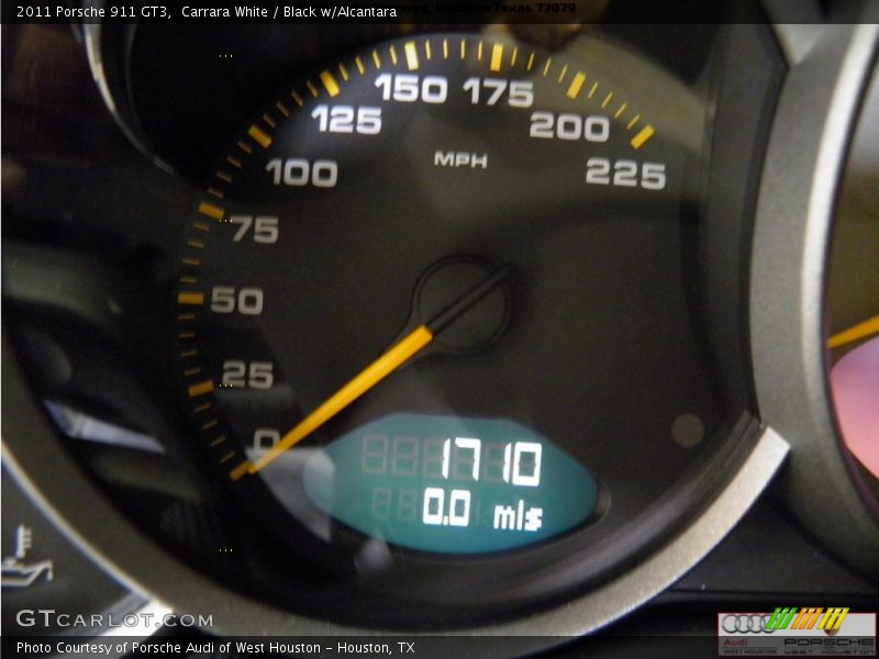 Carrara White / Black w/Alcantara 2011 Porsche 911 GT3