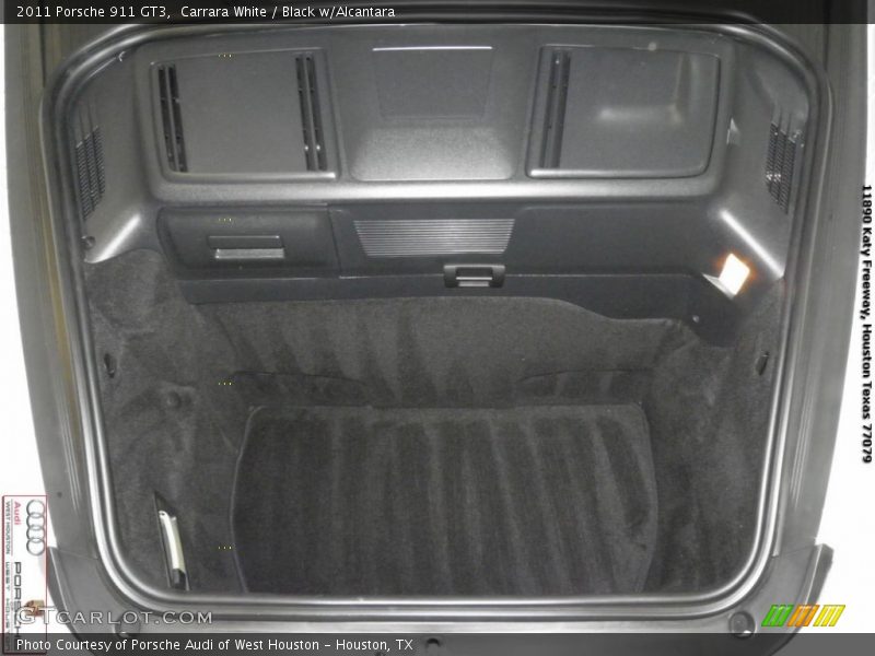 Carrara White / Black w/Alcantara 2011 Porsche 911 GT3