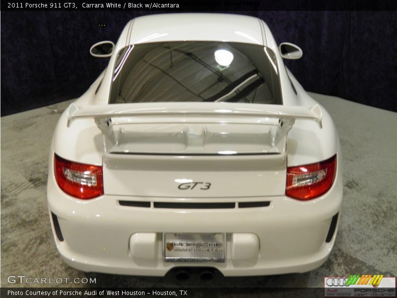 Carrara White / Black w/Alcantara 2011 Porsche 911 GT3