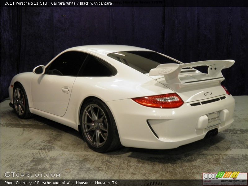 Carrara White / Black w/Alcantara 2011 Porsche 911 GT3