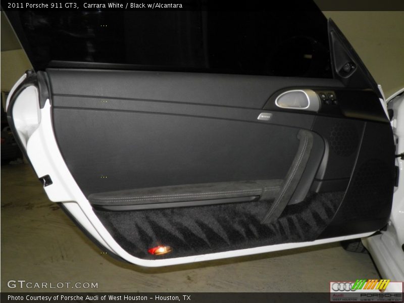 Carrara White / Black w/Alcantara 2011 Porsche 911 GT3
