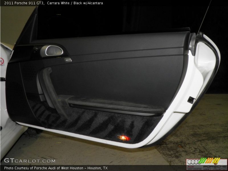 Carrara White / Black w/Alcantara 2011 Porsche 911 GT3
