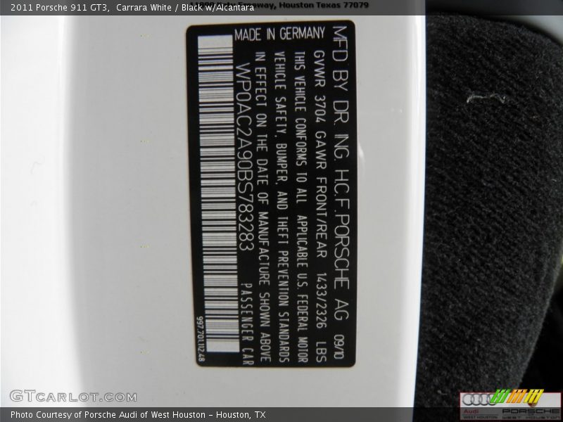 Carrara White / Black w/Alcantara 2011 Porsche 911 GT3