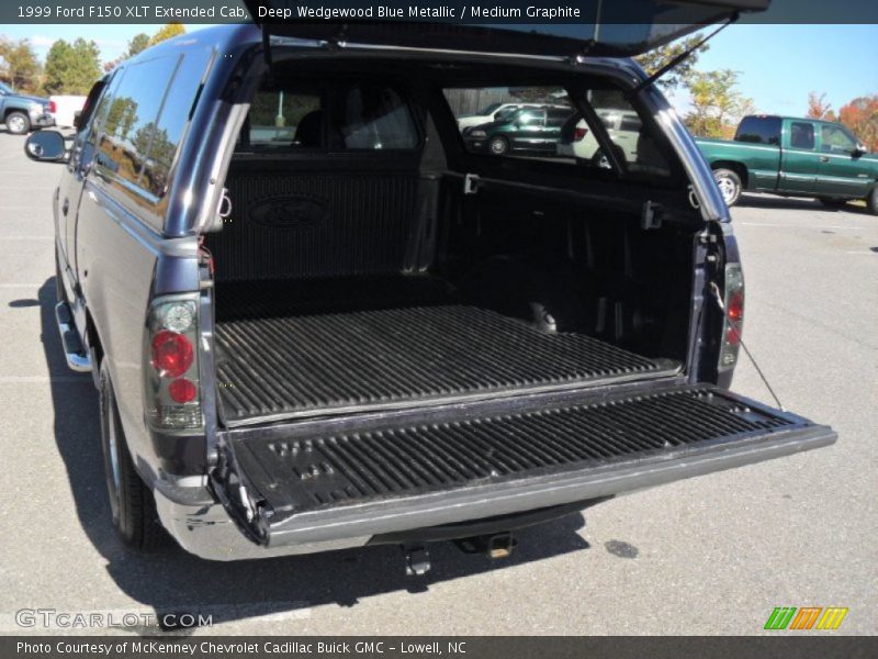 Deep Wedgewood Blue Metallic / Medium Graphite 1999 Ford F150 XLT Extended Cab