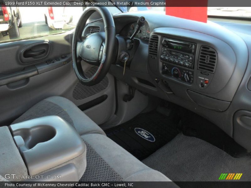 Deep Wedgewood Blue Metallic / Medium Graphite 1999 Ford F150 XLT Extended Cab