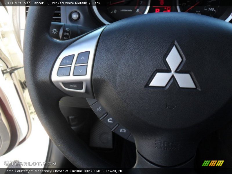 Wicked White Metallic / Black 2011 Mitsubishi Lancer ES