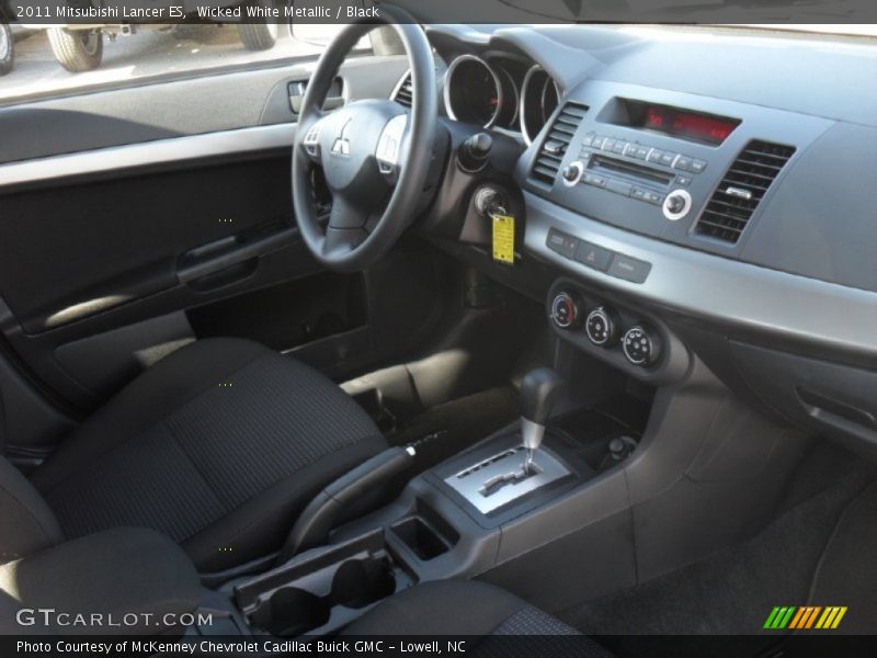 Wicked White Metallic / Black 2011 Mitsubishi Lancer ES