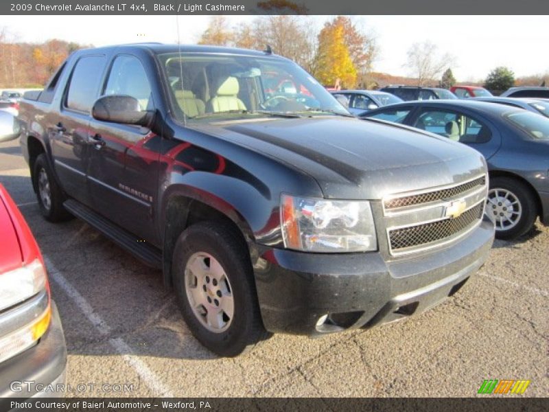 Black / Light Cashmere 2009 Chevrolet Avalanche LT 4x4