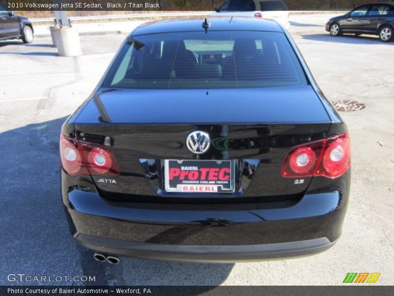 Black / Titan Black 2010 Volkswagen Jetta SE Sedan