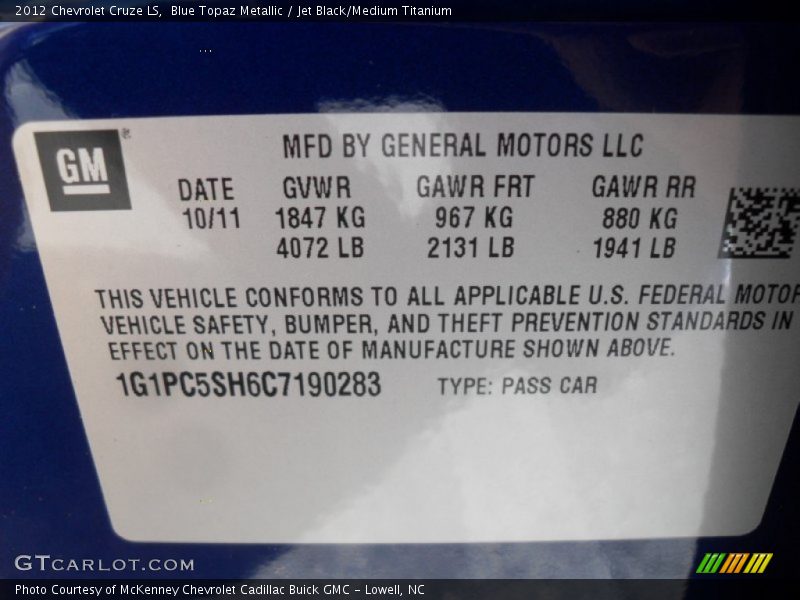 Blue Topaz Metallic / Jet Black/Medium Titanium 2012 Chevrolet Cruze LS