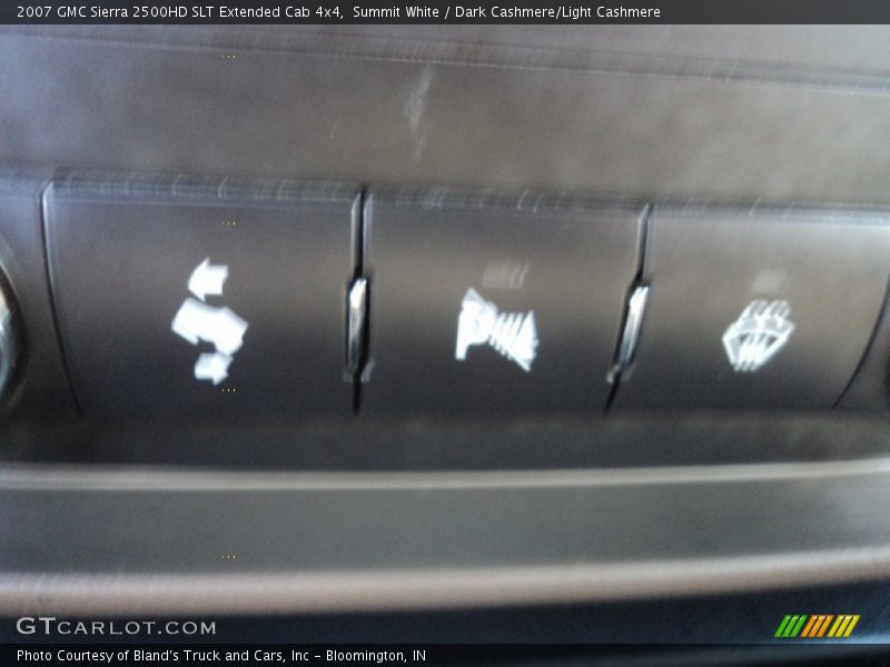 Summit White / Dark Cashmere/Light Cashmere 2007 GMC Sierra 2500HD SLT Extended Cab 4x4