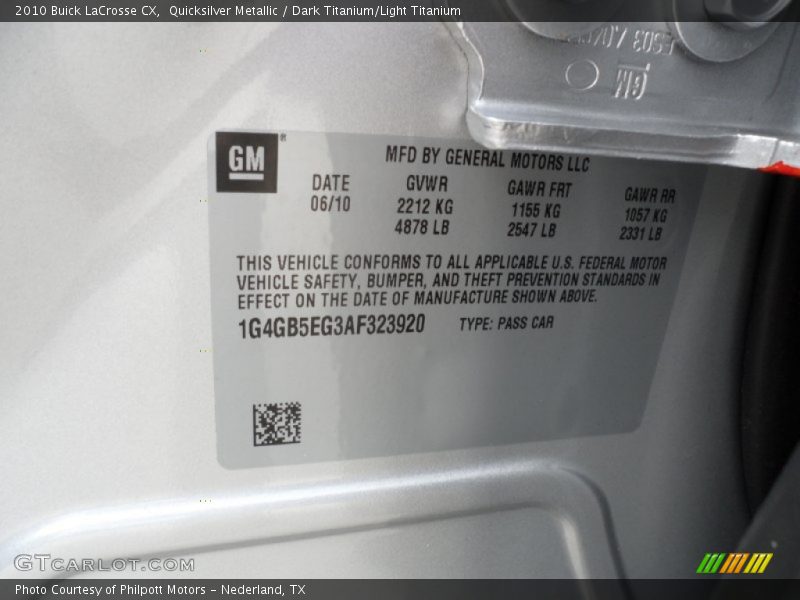 Quicksilver Metallic / Dark Titanium/Light Titanium 2010 Buick LaCrosse CX