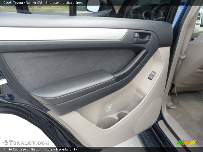 Stratosphere Mica / Stone 2005 Toyota 4Runner SR5