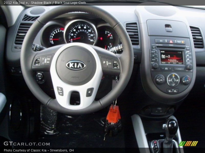 Shadow Black / Black Soul Logo Cloth 2012 Kia Soul +