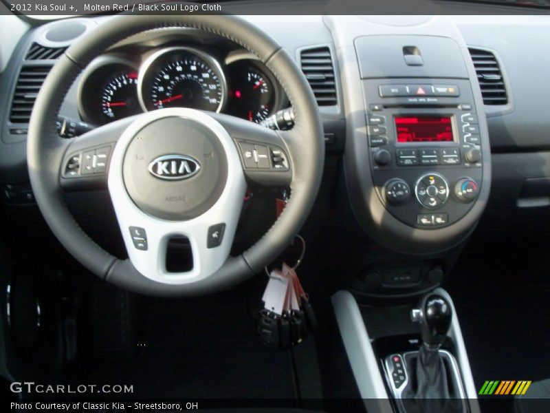 Molten Red / Black Soul Logo Cloth 2012 Kia Soul +