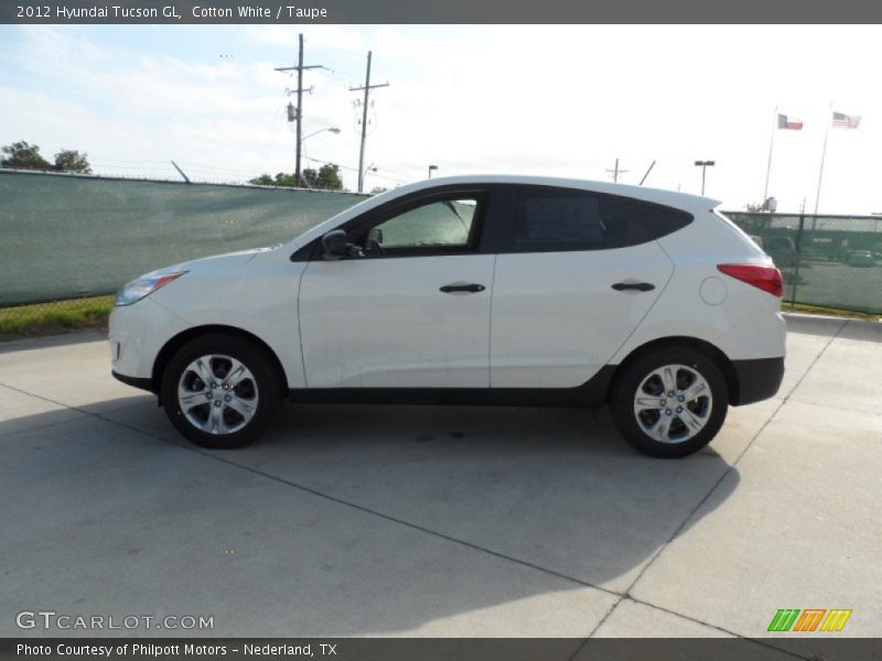 Cotton White / Taupe 2012 Hyundai Tucson GL