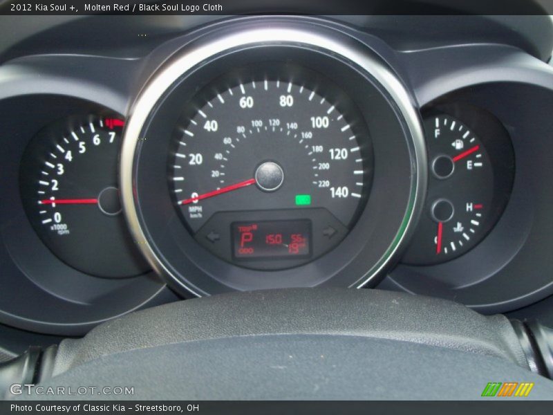 Molten Red / Black Soul Logo Cloth 2012 Kia Soul +