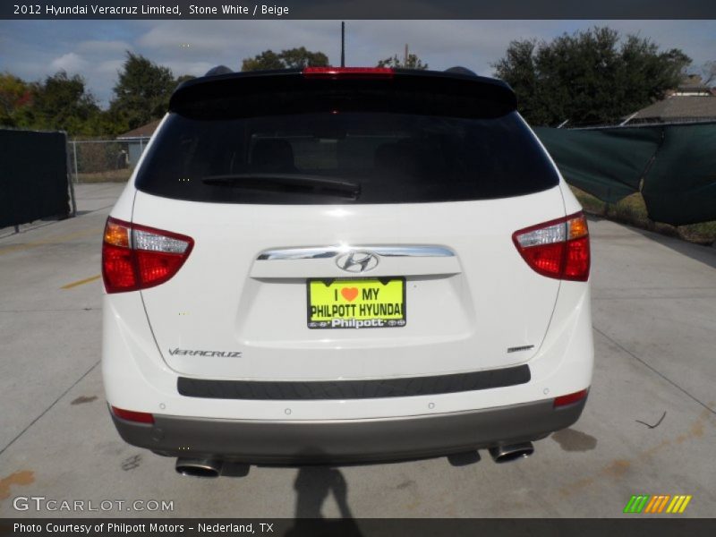 Stone White / Beige 2012 Hyundai Veracruz Limited