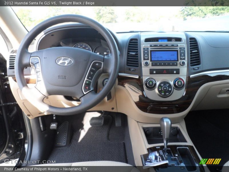 Dashboard of 2012 Santa Fe GLS V6