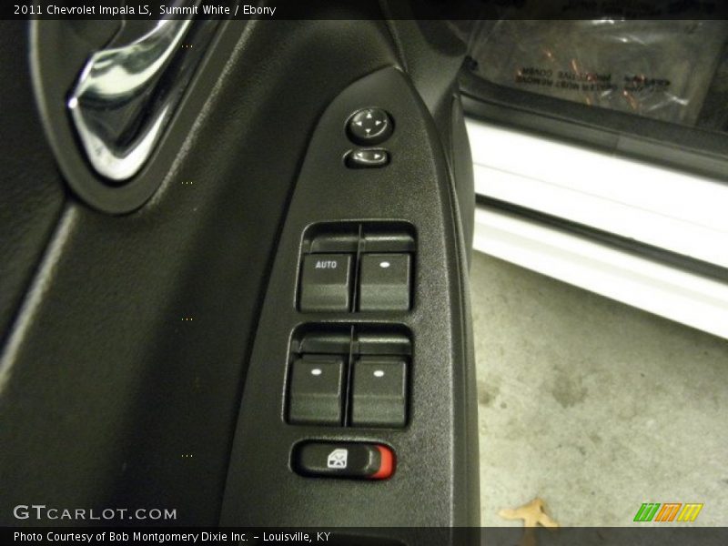 Summit White / Ebony 2011 Chevrolet Impala LS