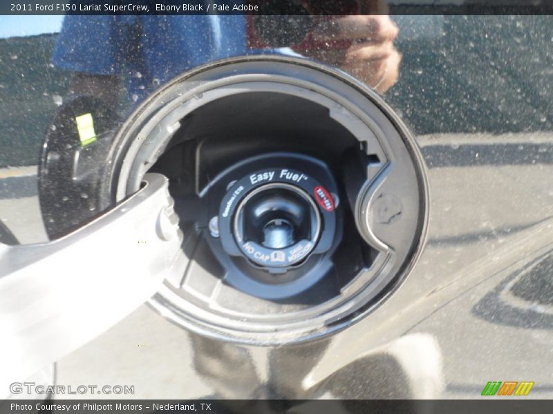 Ebony Black / Pale Adobe 2011 Ford F150 Lariat SuperCrew