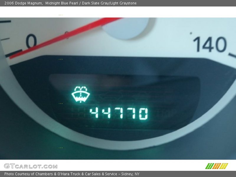 Midnight Blue Pearl / Dark Slate Gray/Light Graystone 2006 Dodge Magnum