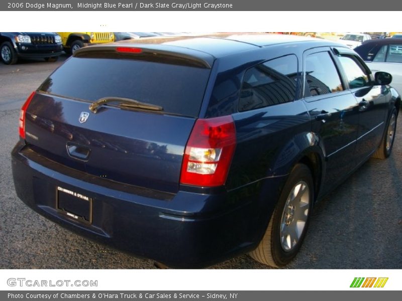 Midnight Blue Pearl / Dark Slate Gray/Light Graystone 2006 Dodge Magnum