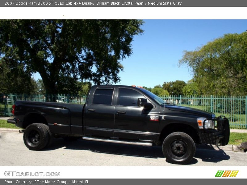 Brilliant Black Crystal Pearl / Medium Slate Gray 2007 Dodge Ram 3500 ST Quad Cab 4x4 Dually