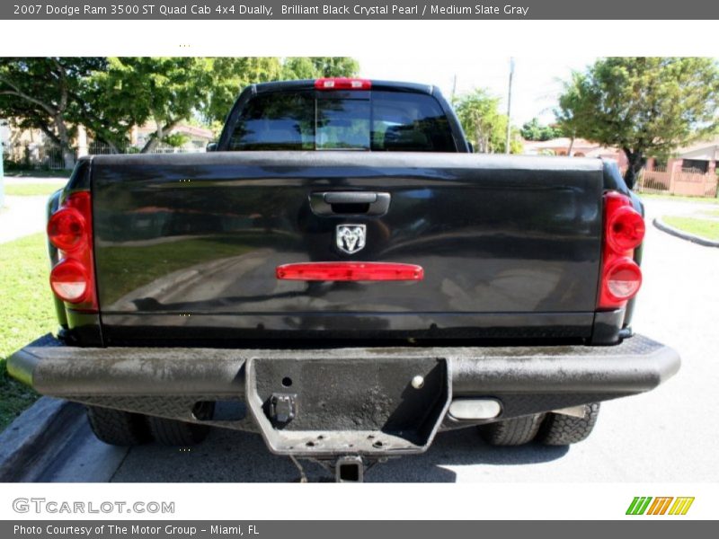 Brilliant Black Crystal Pearl / Medium Slate Gray 2007 Dodge Ram 3500 ST Quad Cab 4x4 Dually