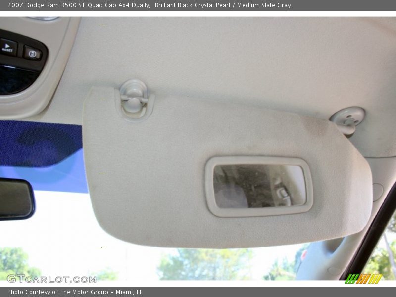 Brilliant Black Crystal Pearl / Medium Slate Gray 2007 Dodge Ram 3500 ST Quad Cab 4x4 Dually