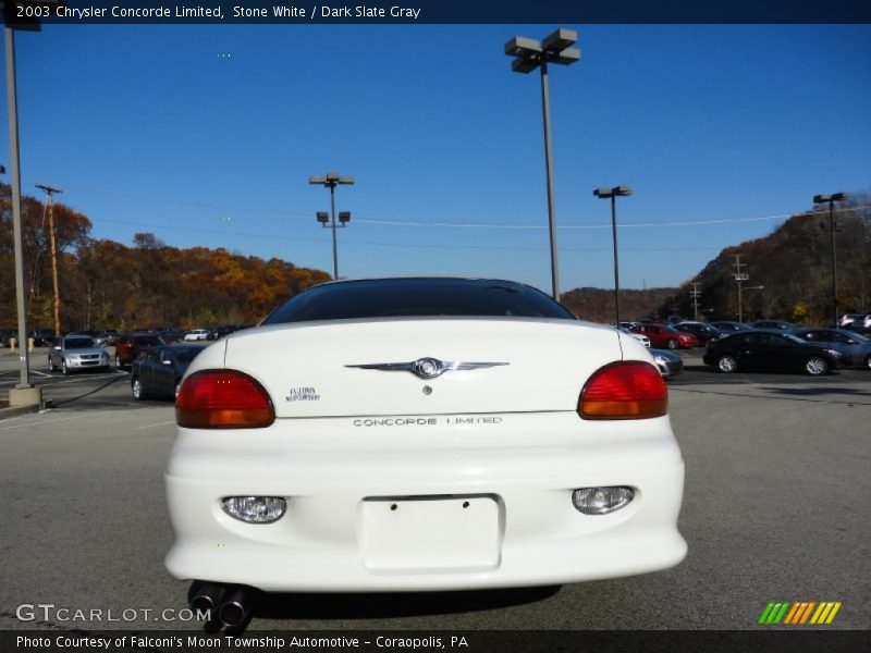 Stone White / Dark Slate Gray 2003 Chrysler Concorde Limited