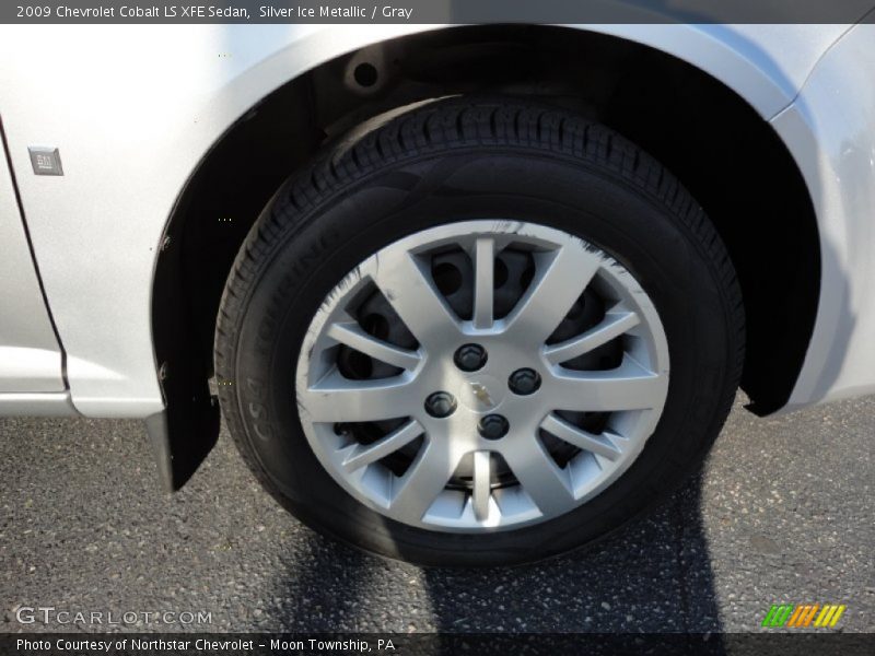 Silver Ice Metallic / Gray 2009 Chevrolet Cobalt LS XFE Sedan