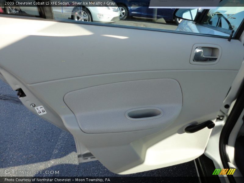 Silver Ice Metallic / Gray 2009 Chevrolet Cobalt LS XFE Sedan