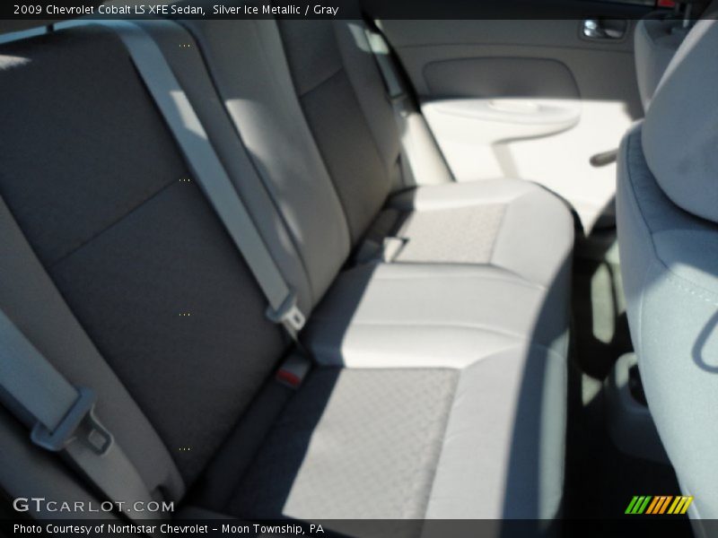 Silver Ice Metallic / Gray 2009 Chevrolet Cobalt LS XFE Sedan