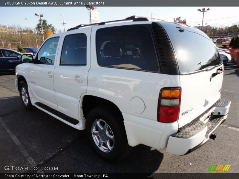 Summit White / Sandstone 2003 GMC Yukon Denali AWD