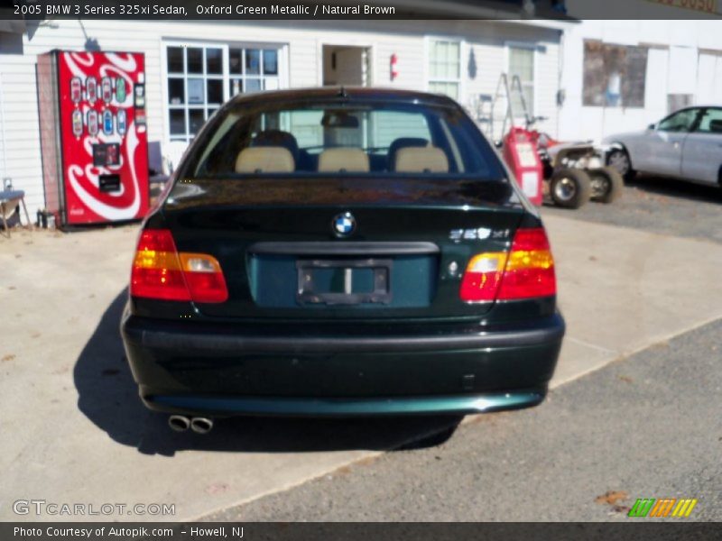 Oxford Green Metallic / Natural Brown 2005 BMW 3 Series 325xi Sedan