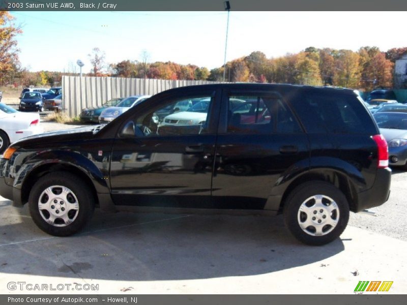 Black / Gray 2003 Saturn VUE AWD