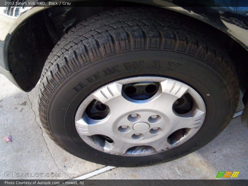 Black / Gray 2003 Saturn VUE AWD