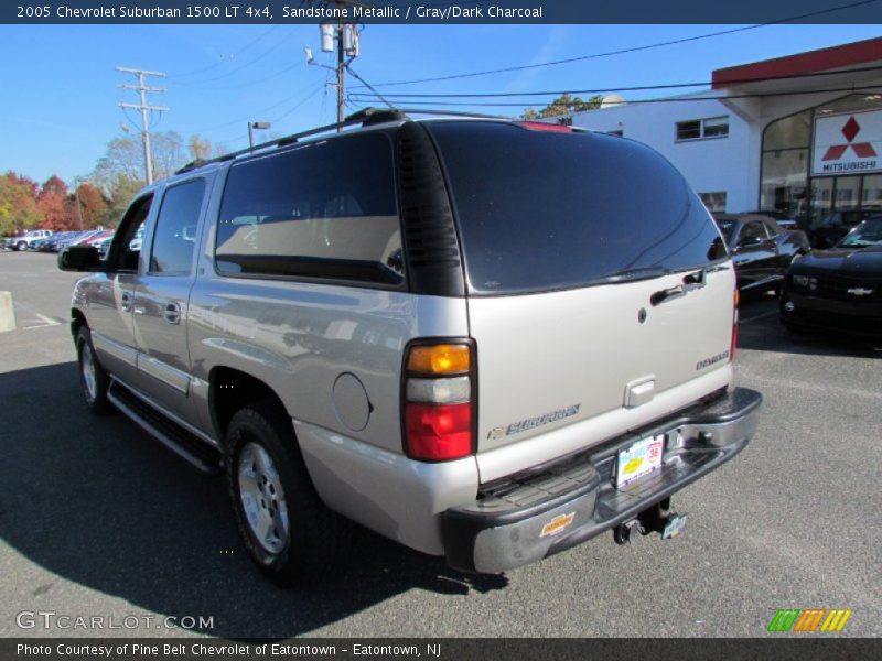 Sandstone Metallic / Gray/Dark Charcoal 2005 Chevrolet Suburban 1500 LT 4x4