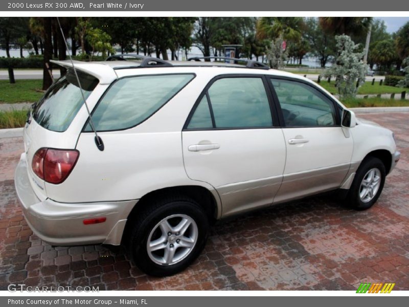 Pearl White / Ivory 2000 Lexus RX 300 AWD