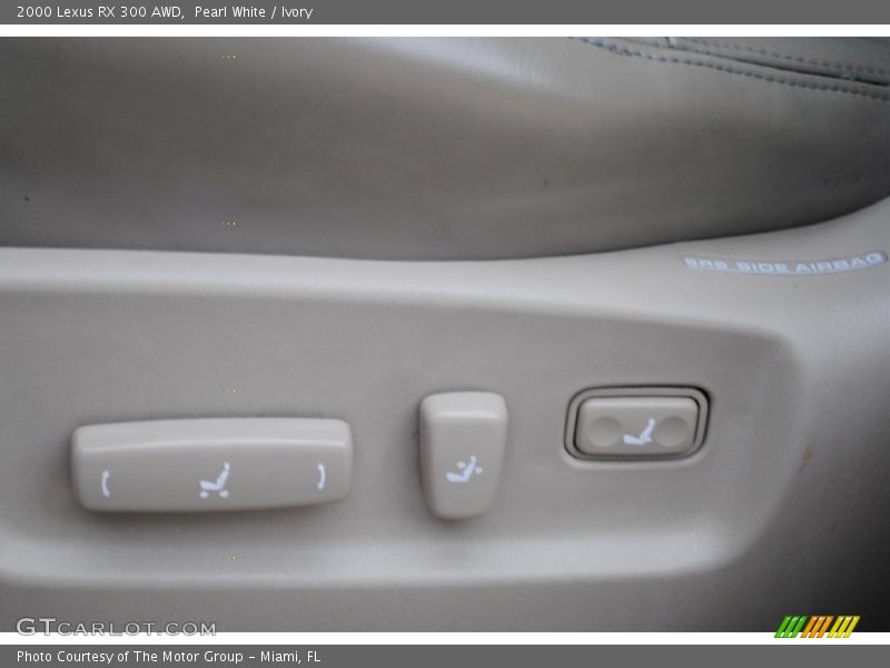 Pearl White / Ivory 2000 Lexus RX 300 AWD