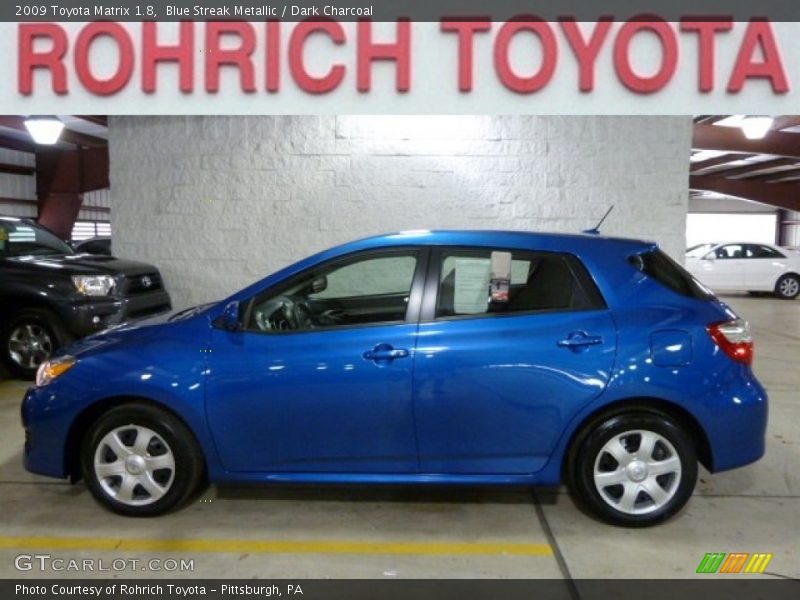 Blue Streak Metallic / Dark Charcoal 2009 Toyota Matrix 1.8