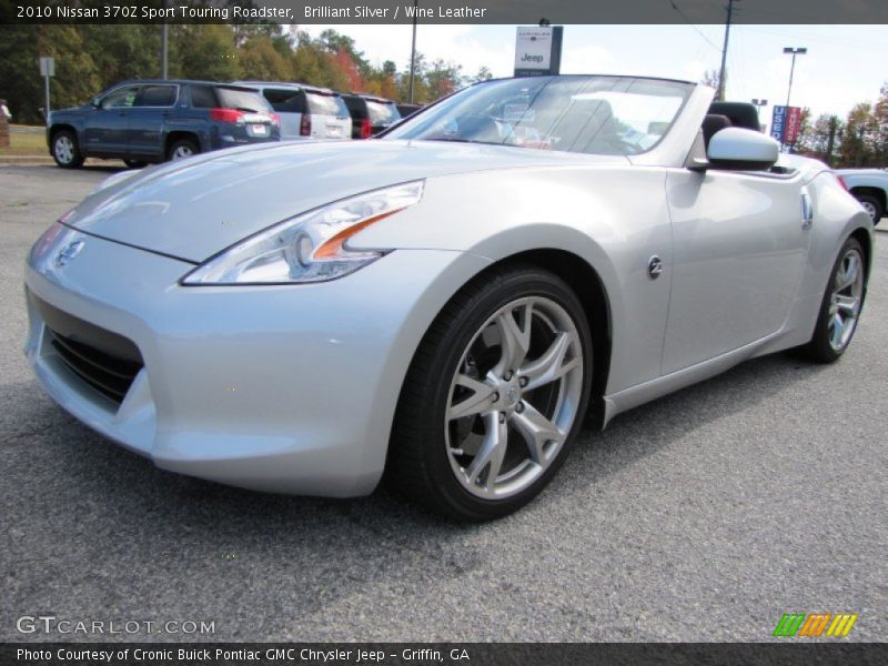 Front 3/4 View of 2010 370Z Sport Touring Roadster