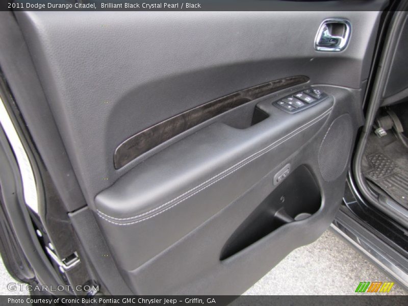 Brilliant Black Crystal Pearl / Black 2011 Dodge Durango Citadel