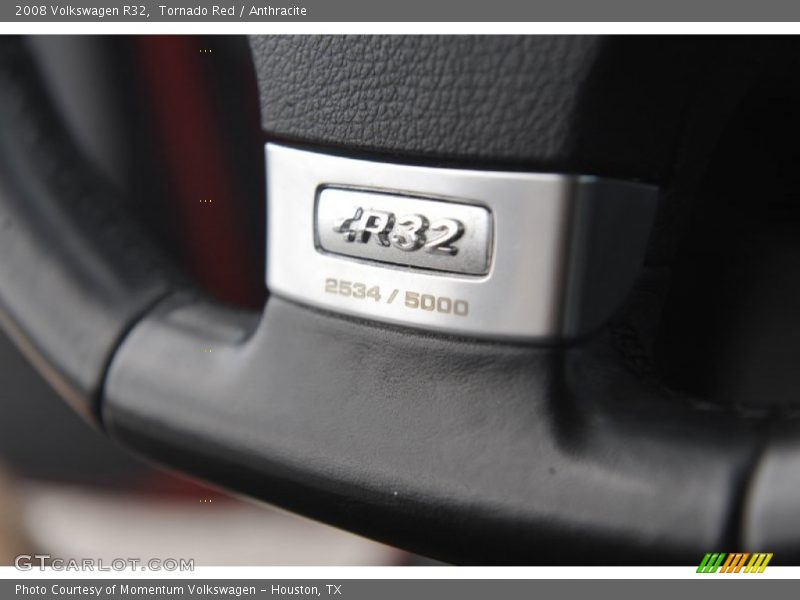 Tornado Red / Anthracite 2008 Volkswagen R32