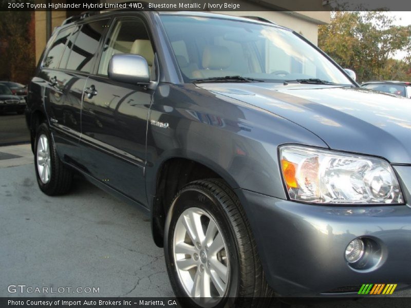 Bluestone Metallic / Ivory Beige 2006 Toyota Highlander Hybrid Limited 4WD