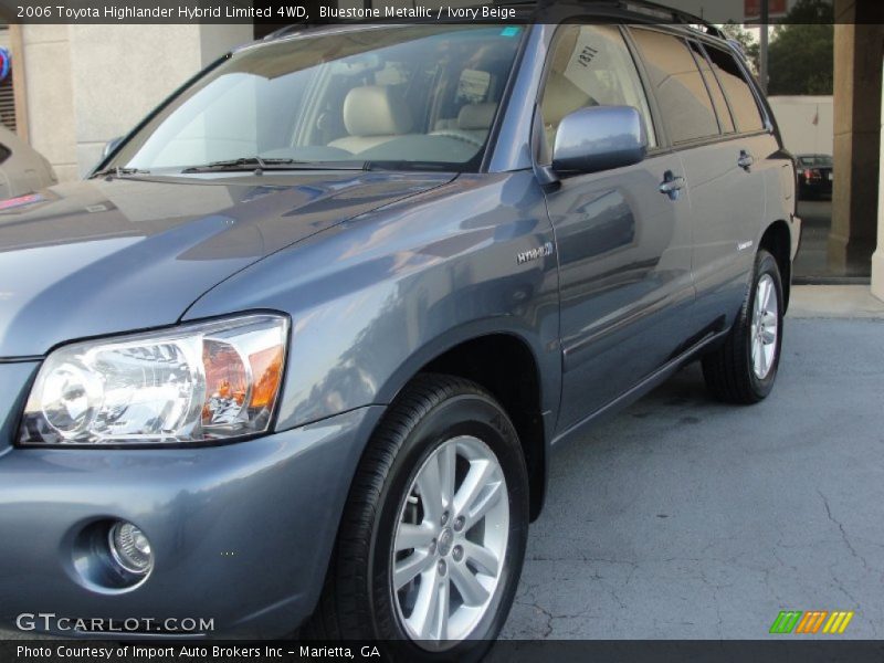 Bluestone Metallic / Ivory Beige 2006 Toyota Highlander Hybrid Limited 4WD
