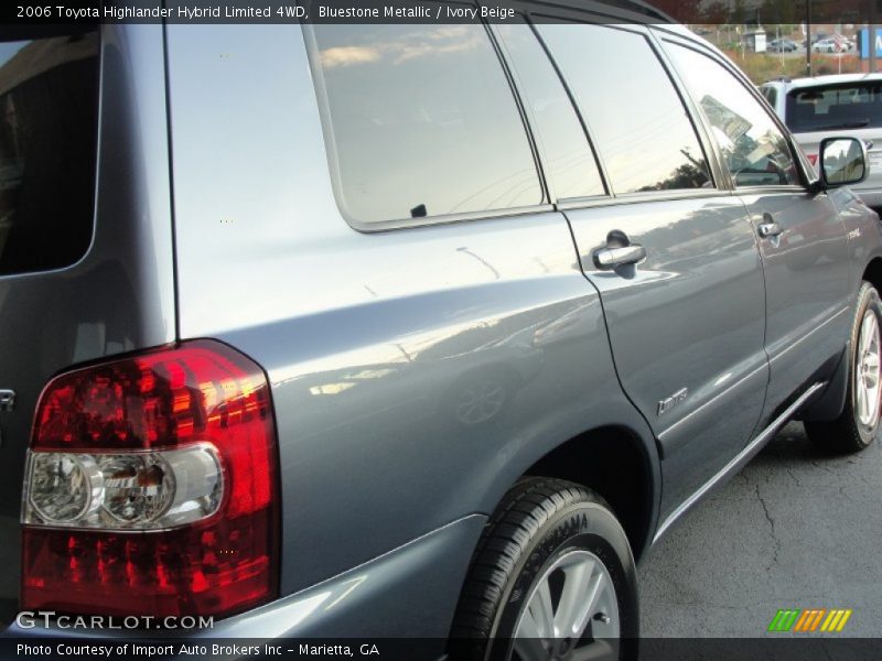 Bluestone Metallic / Ivory Beige 2006 Toyota Highlander Hybrid Limited 4WD