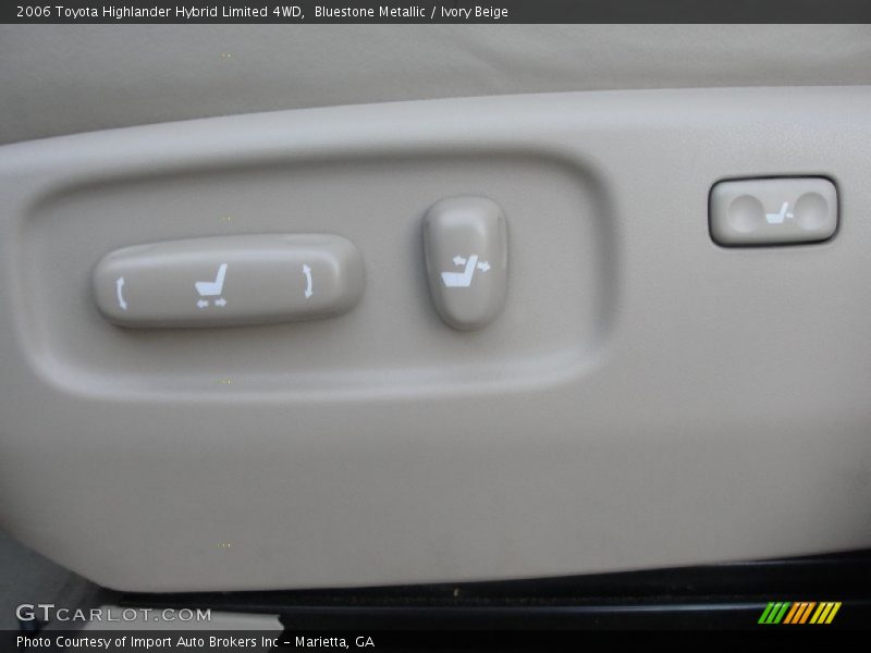 Bluestone Metallic / Ivory Beige 2006 Toyota Highlander Hybrid Limited 4WD