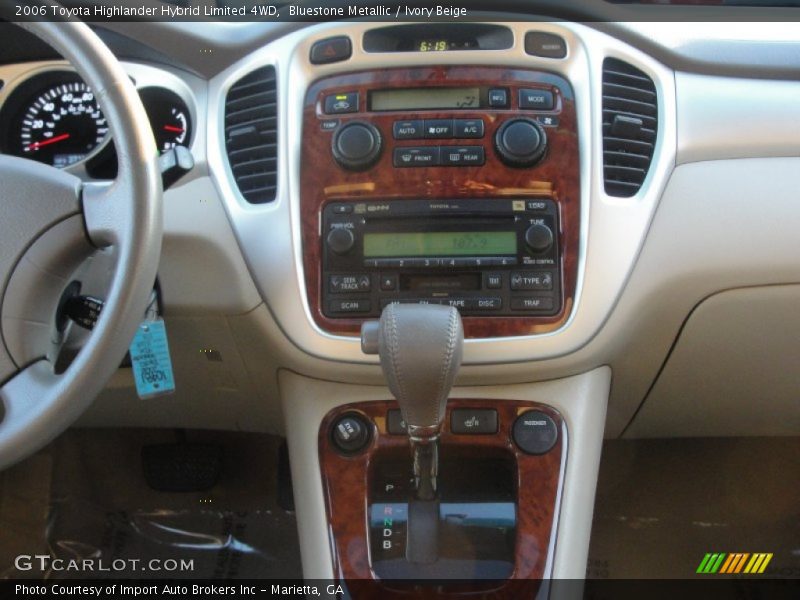 Bluestone Metallic / Ivory Beige 2006 Toyota Highlander Hybrid Limited 4WD
